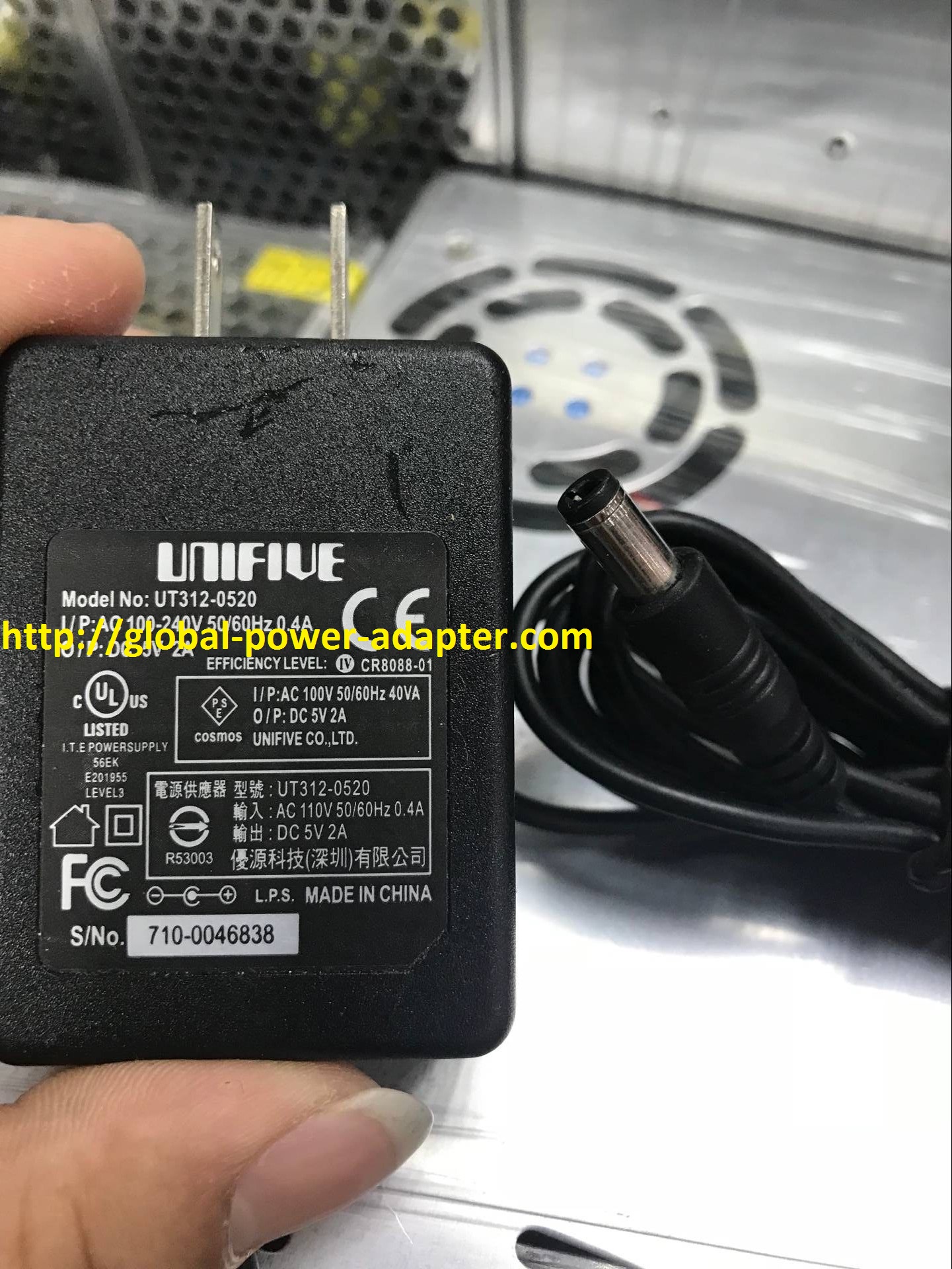 Brand NEW UNIFIVE UT312-0520 AC DC Adapter POWER SUPPLY Brand NEW UNIFIVE UT312-0520 AC DC Adapter POWER SUPPLY